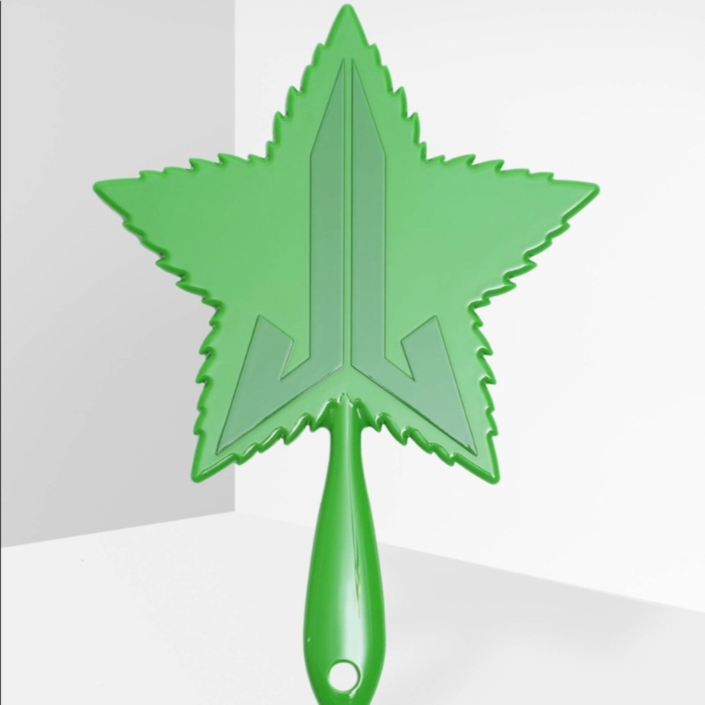 Jeffree Star 420 green leaf mirror
